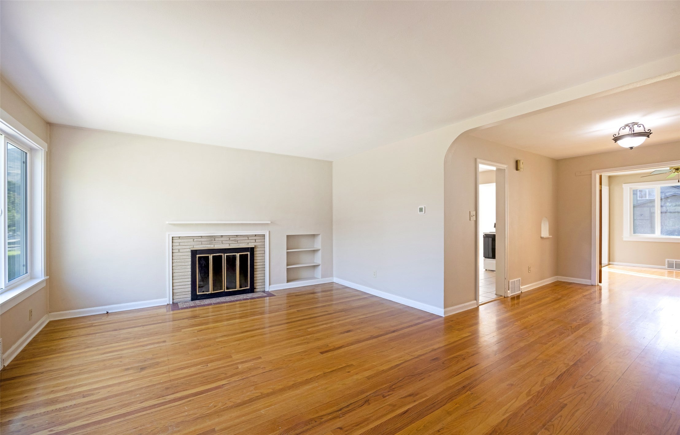 315 W Sussex Avenue