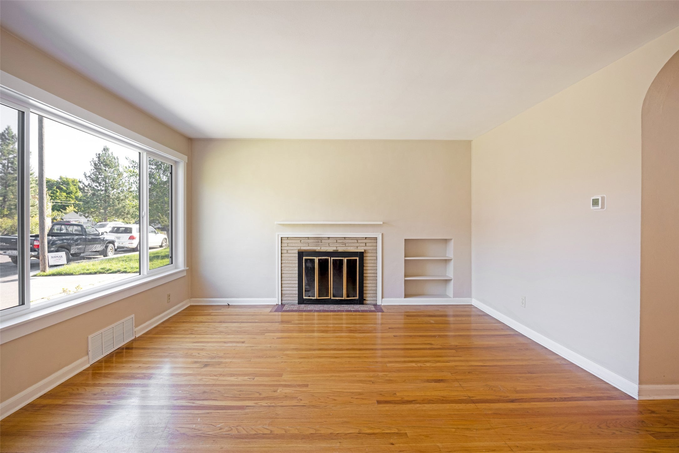 315 W Sussex Avenue