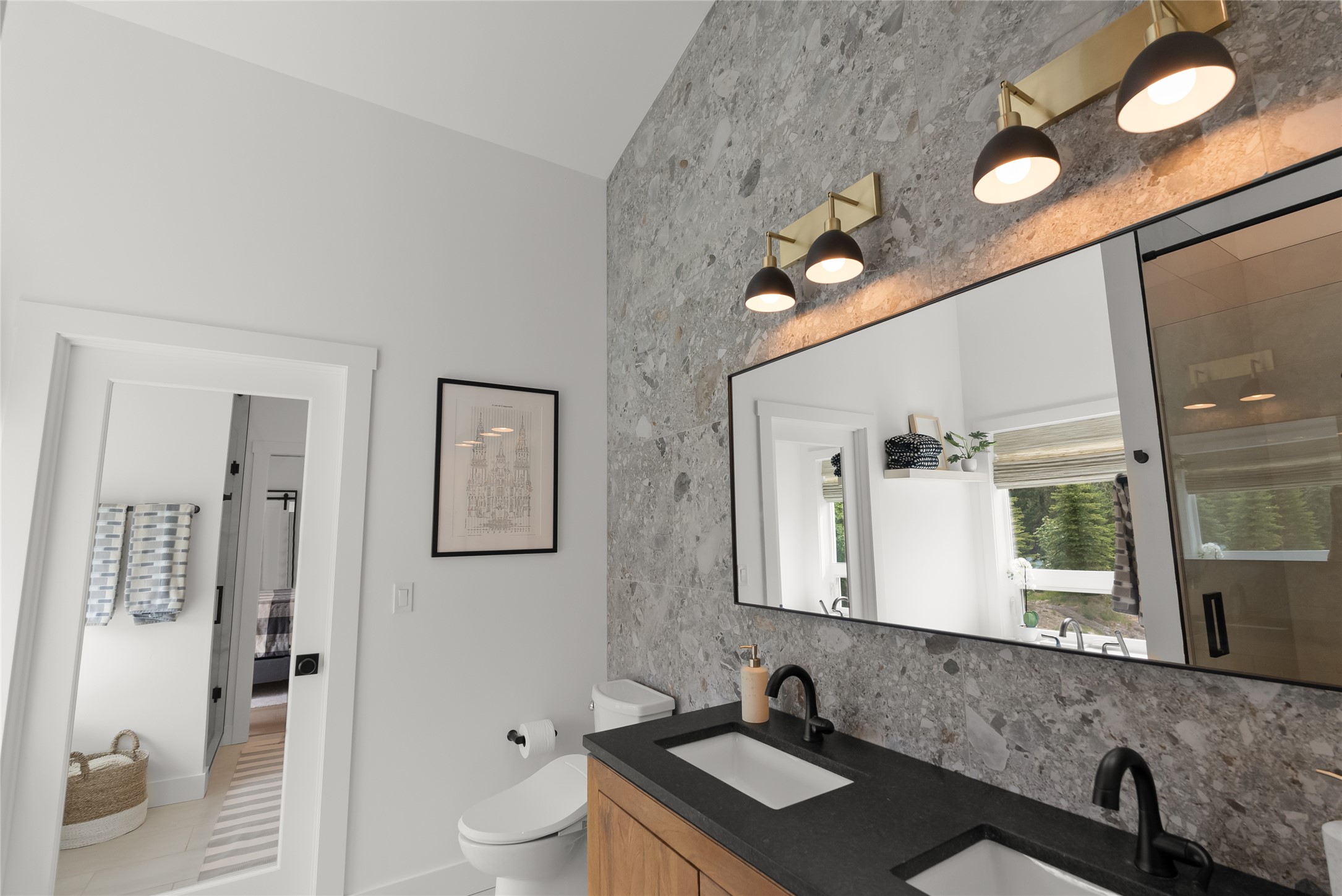 Bigfork, Montana 59911, United States, 10 Bedrooms Bedrooms, ,8 BathroomsBathrooms,Residential,Active,161278