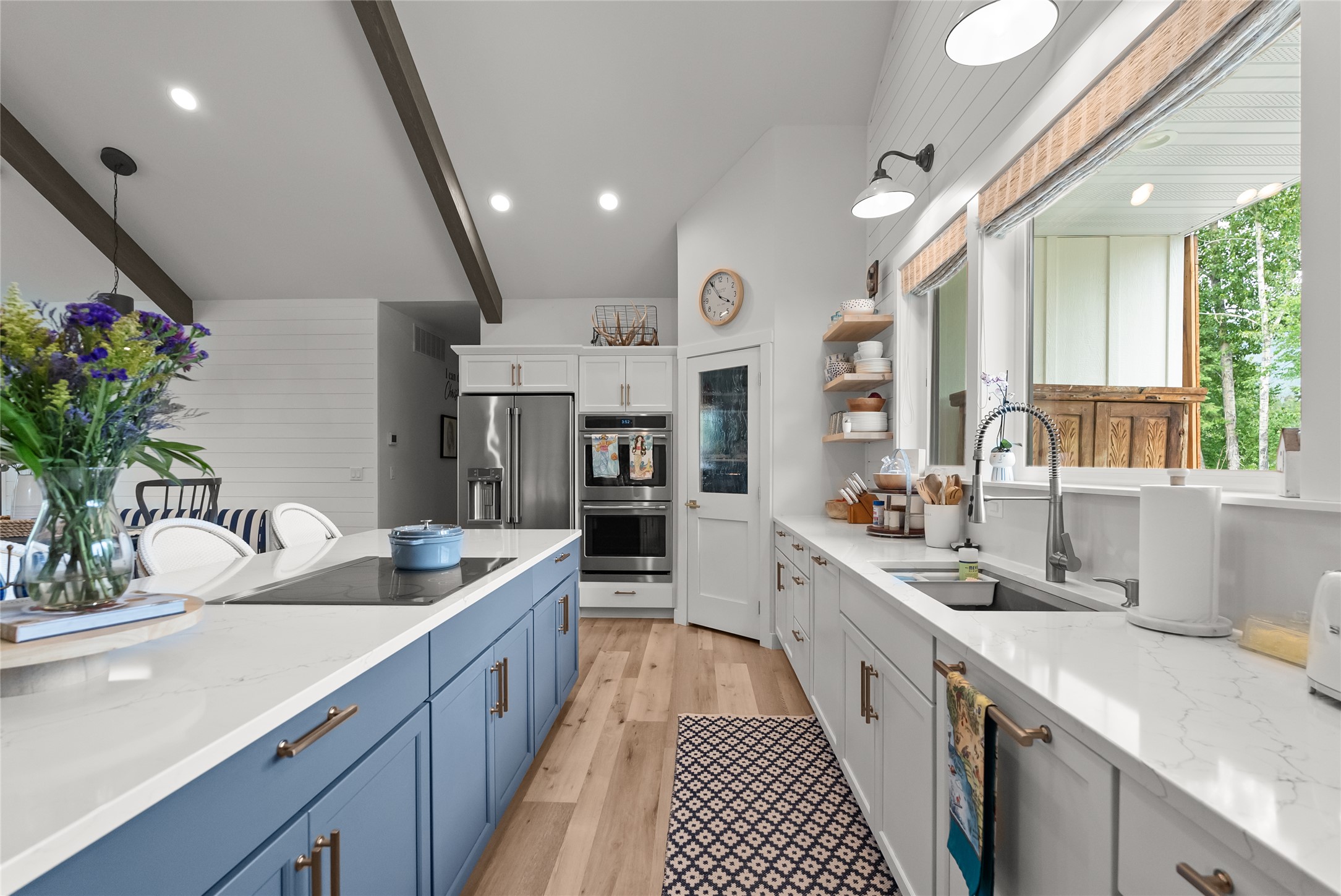 Bigfork, Montana 59911, United States, 10 Bedrooms Bedrooms, ,8 BathroomsBathrooms,Residential,Active,161278