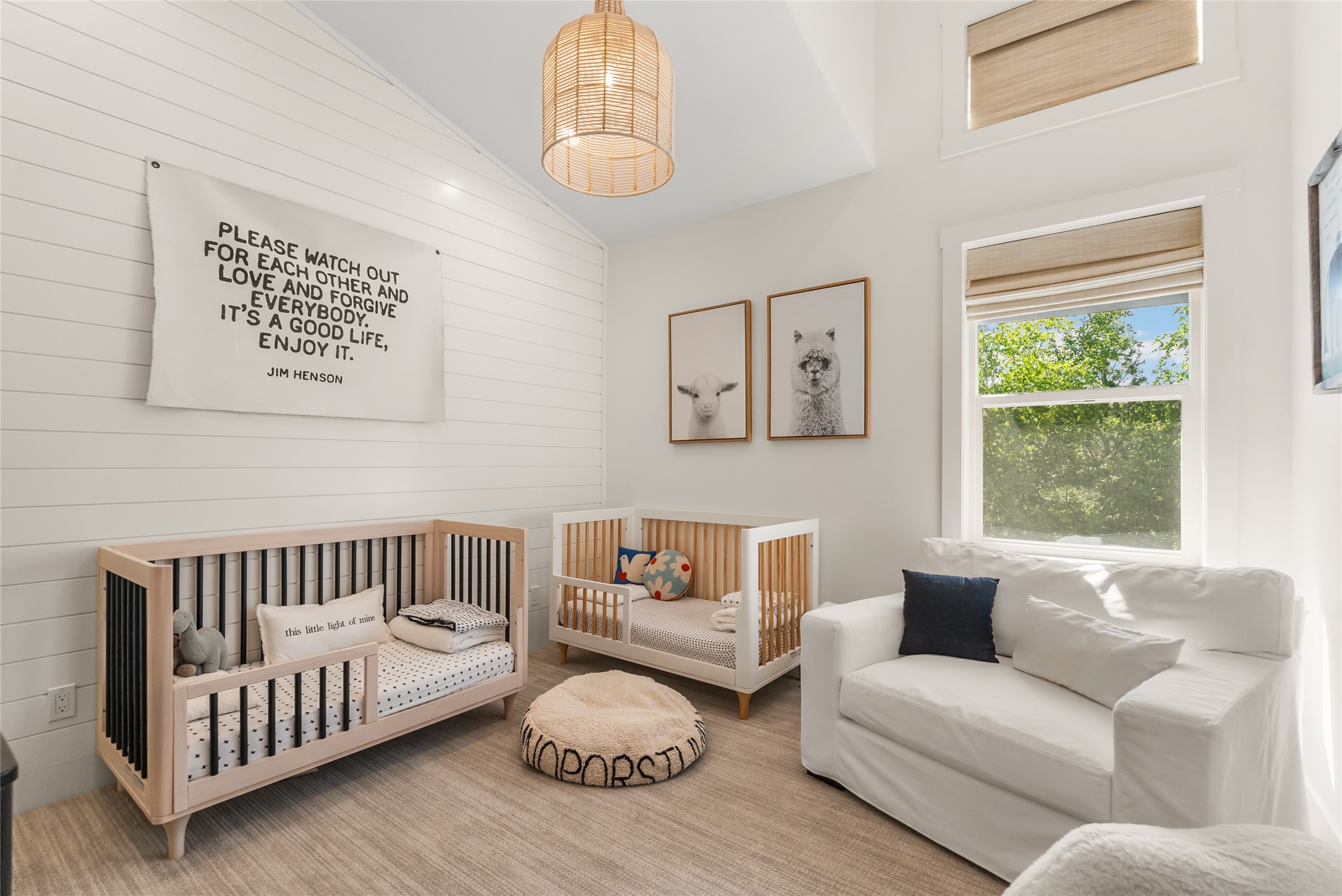 Bigfork, Montana 59911, United States, 10 Bedrooms Bedrooms, ,8 BathroomsBathrooms,Residential,Active,161278