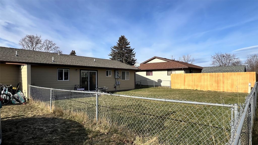 Photo of 3208 Washburn Street, Missoula, MT 59801 (MLS # 30064510)