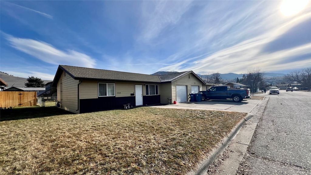 Photo of 3208 Washburn Street, Missoula, MT 59801 (MLS # 30064510)