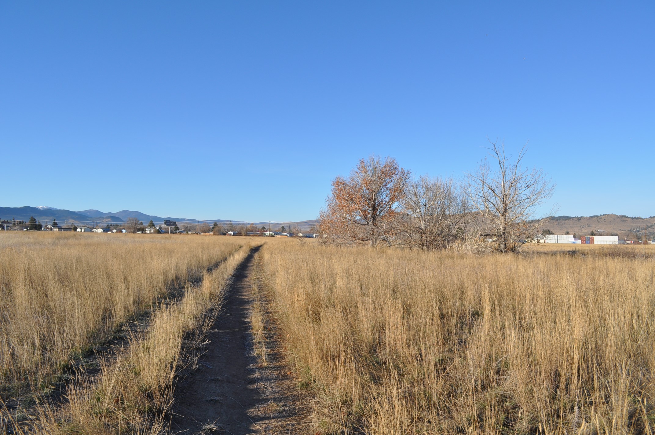 27 Acres Sierra & Montana