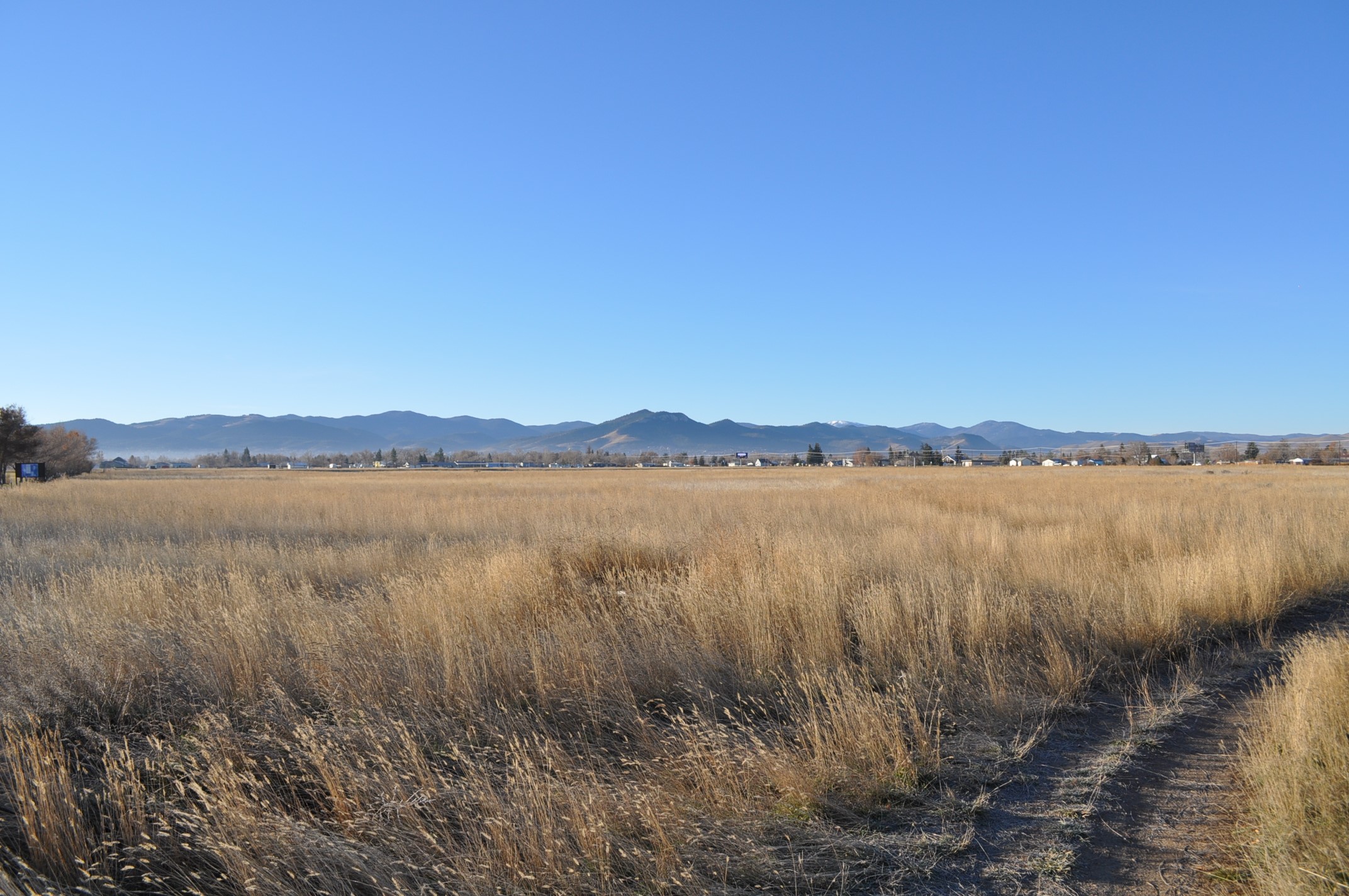 27 Acres Sierra & Montana