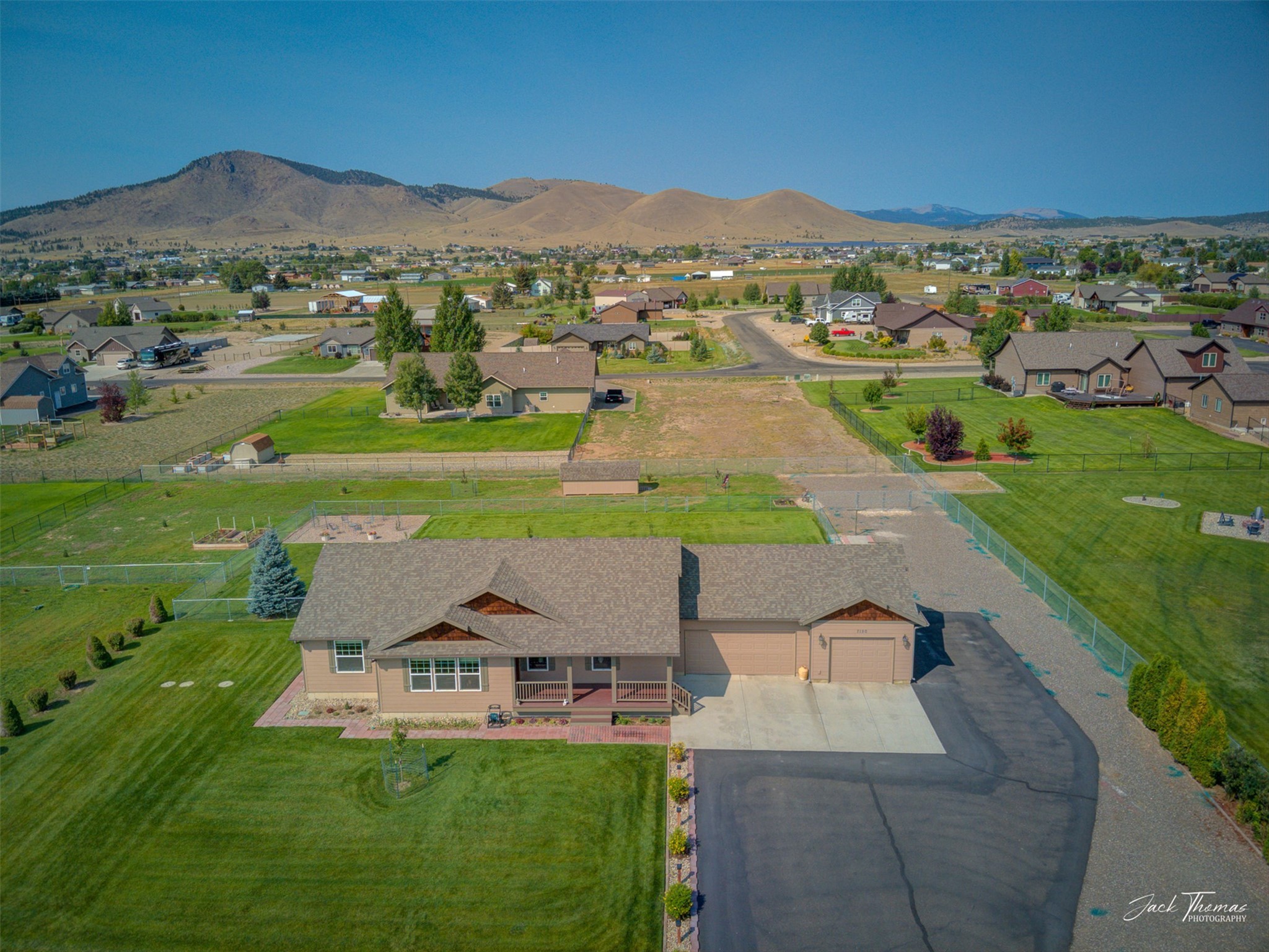 Helena, Montana 59602, United States, 3 Bedrooms Bedrooms, ,2 BathroomsBathrooms,Residential,Active,198438