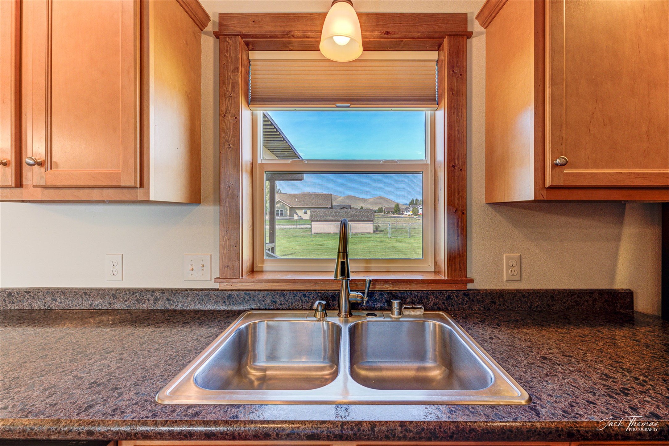 Helena, Montana 59602, United States, 3 Bedrooms Bedrooms, ,2 BathroomsBathrooms,Residential,Active,198438