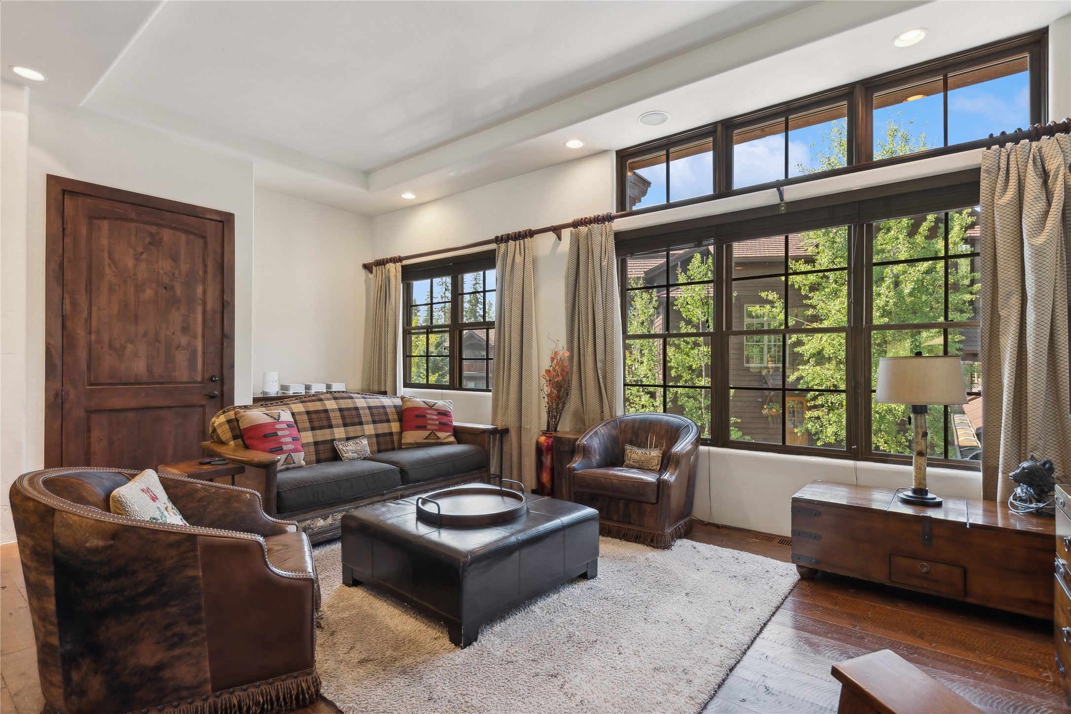 111 Slopeside Drive 7