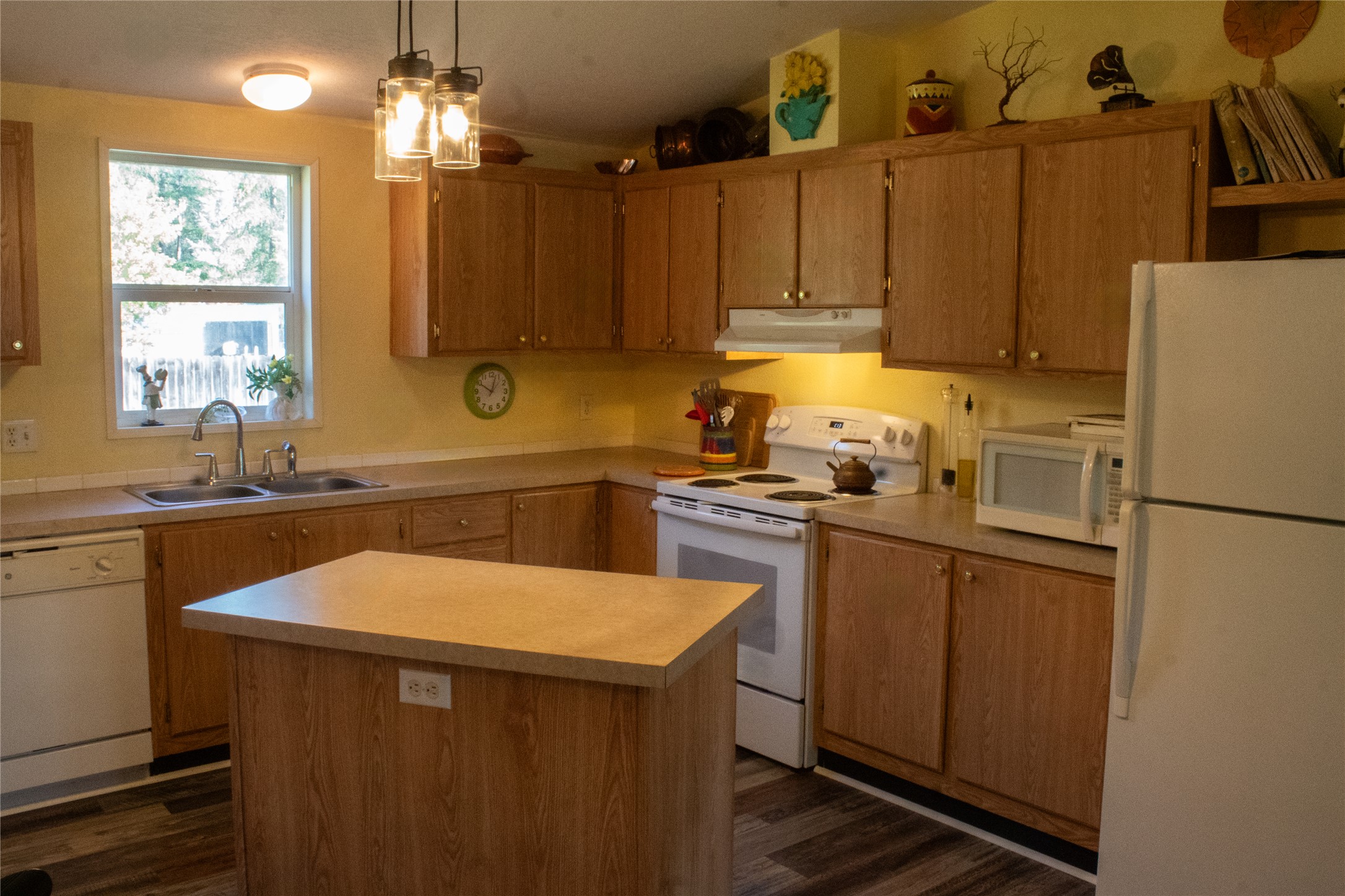 38 Western Juniper Lane