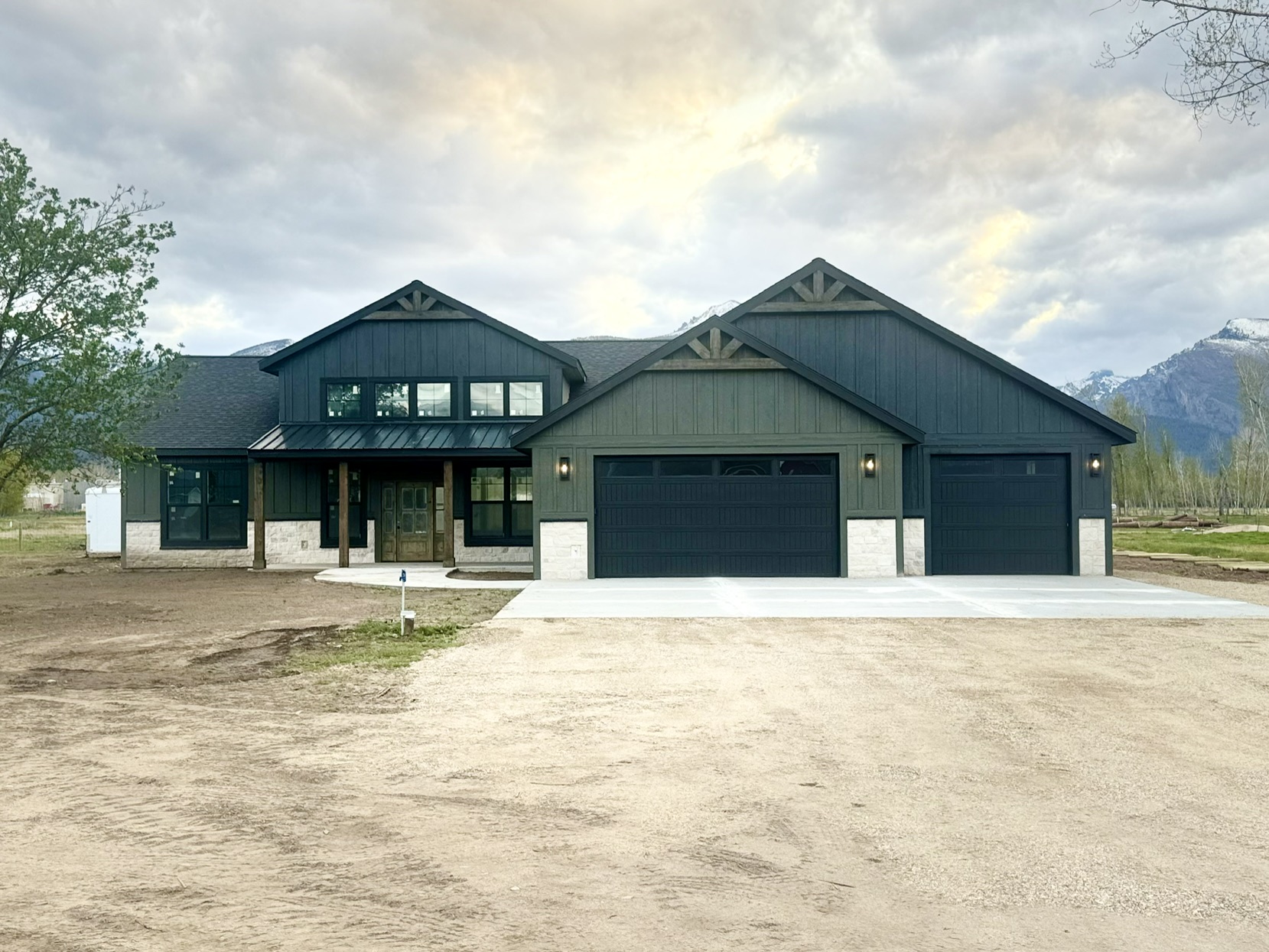 645 Old Corvallis Road