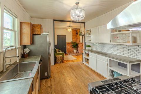 Tiny photo for 1012 Toole Avenue, Missoula, MT 59802 (MLS # 30069449)
