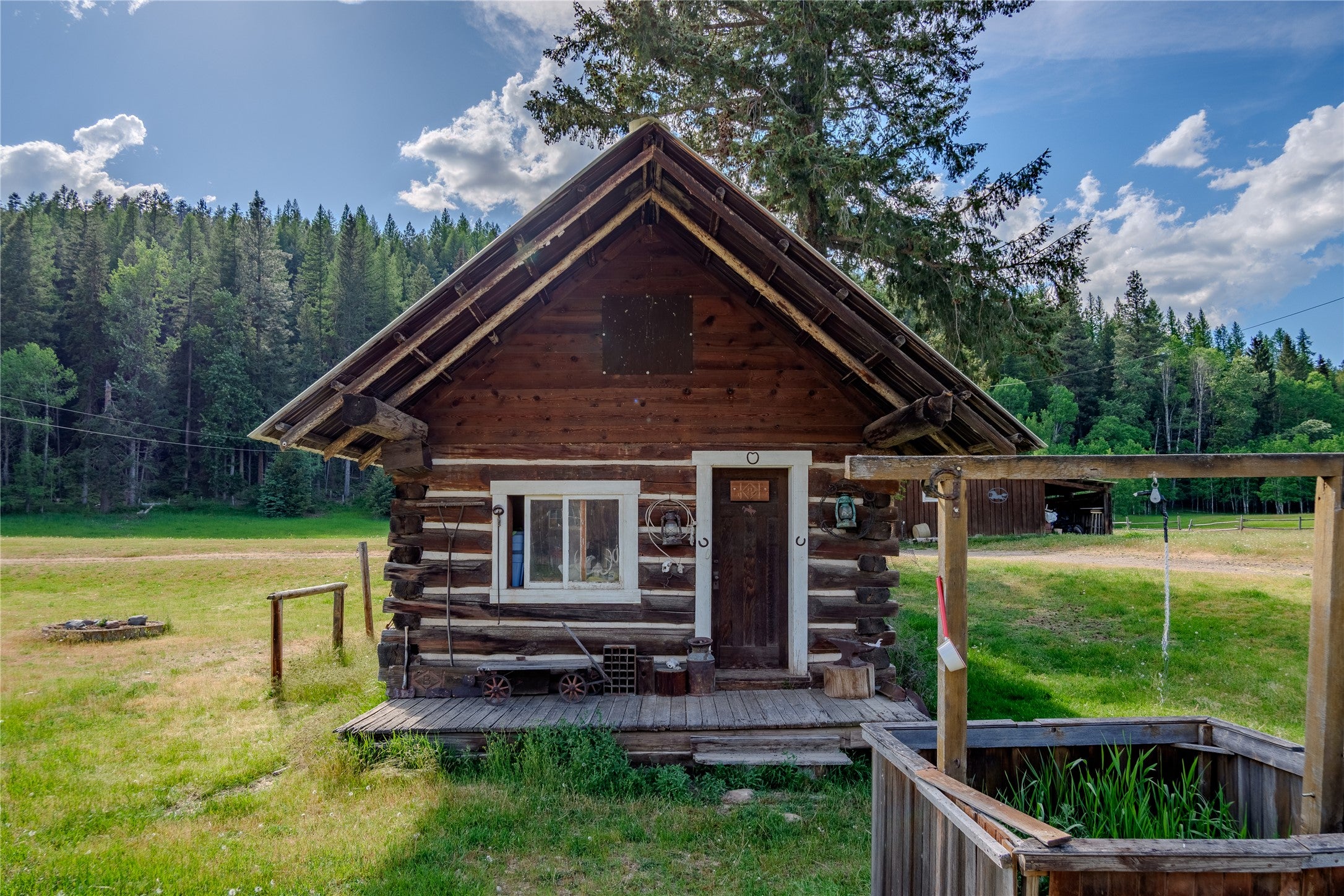 1132 Arabian Ln, Libby, MT, 59923, USA, 6 Bedrooms Bedrooms, ,2 BathroomsBathrooms,Residential,Active,1132 Arabian Ln,30072220