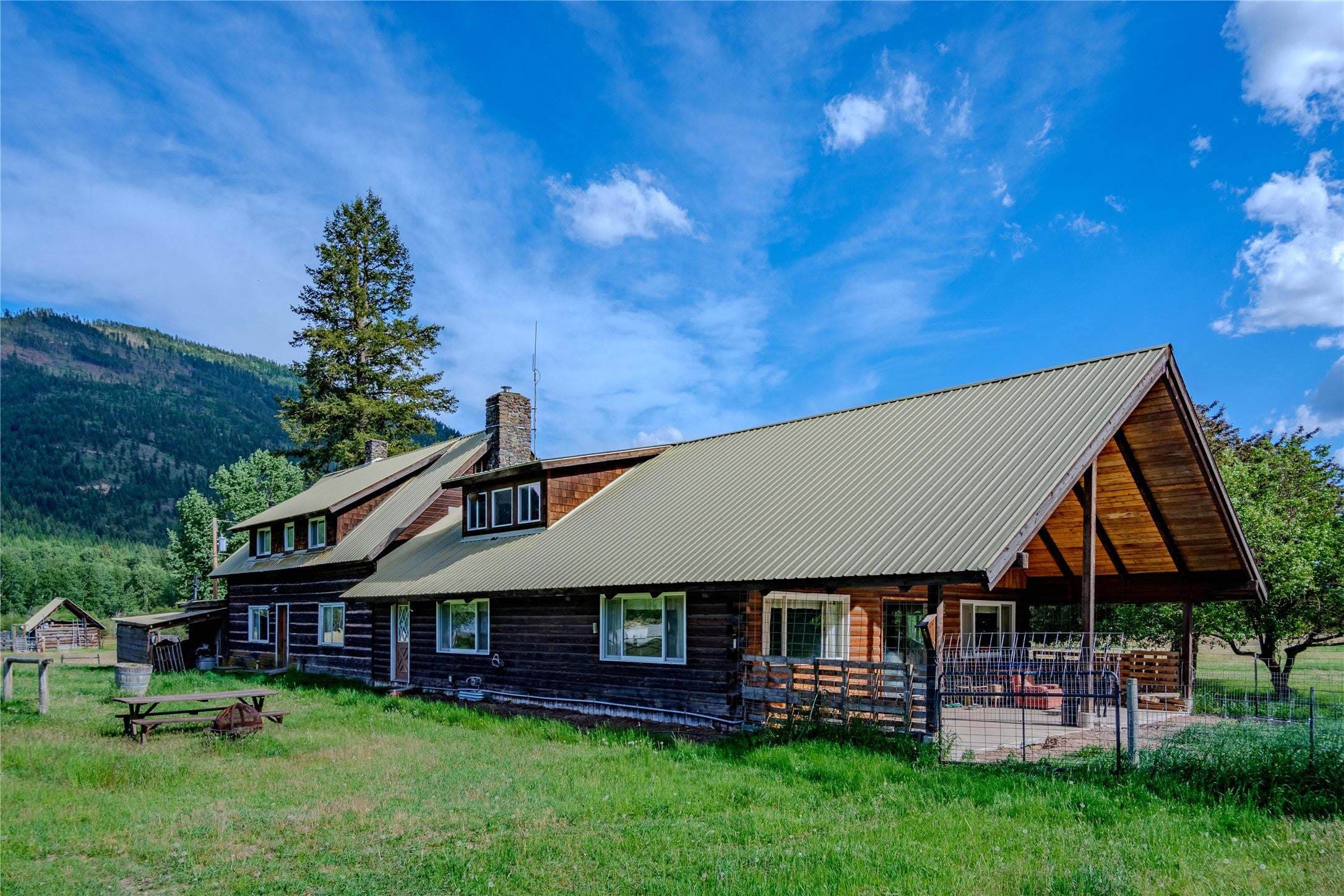 1132 Arabian Ln, Libby, MT, 59923, USA, 6 Bedrooms Bedrooms, ,2 BathroomsBathrooms,Residential,Active,1132 Arabian Ln,30072220