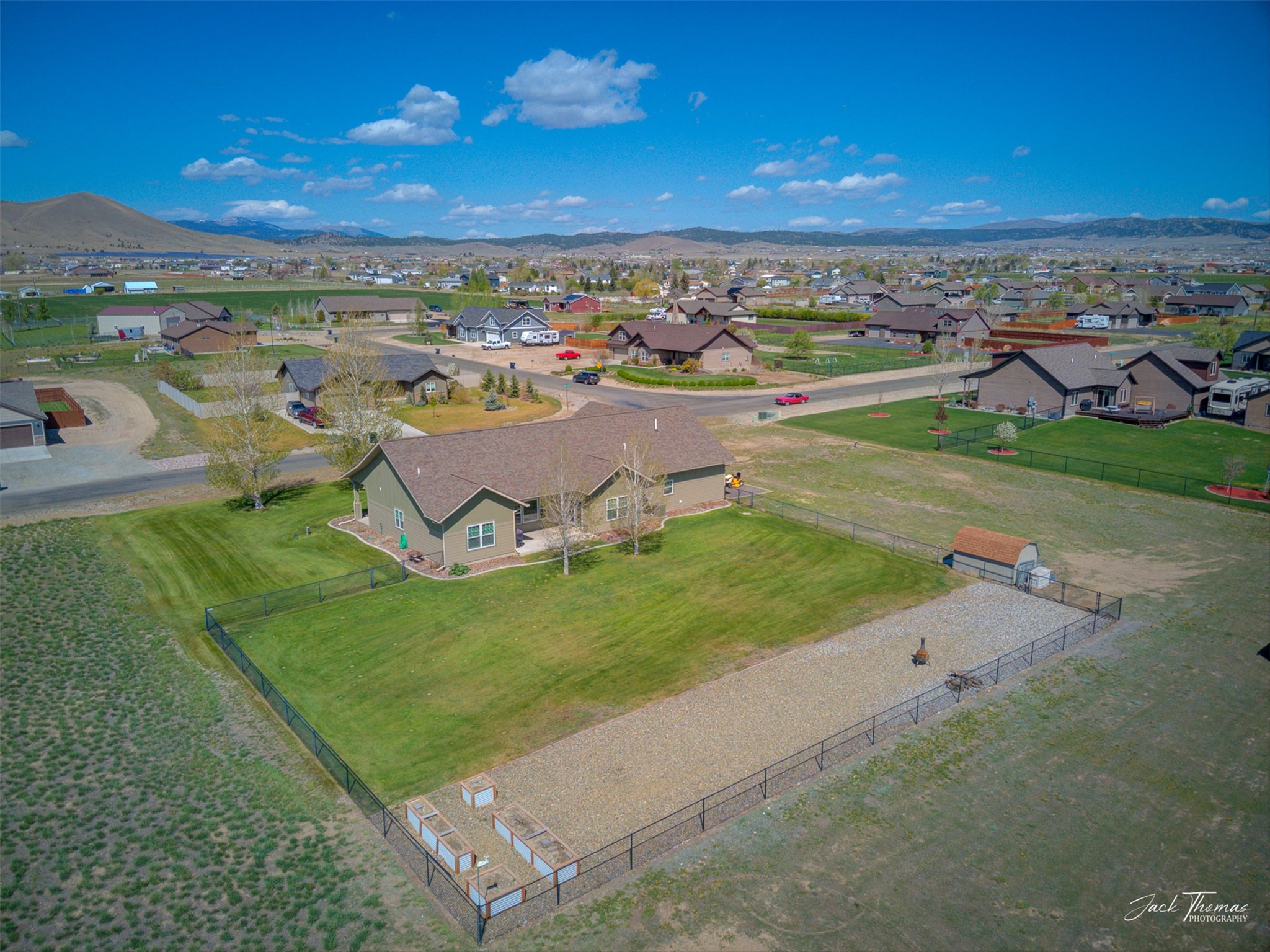 Helena, Montana 59602, United States, 3 Bedrooms Bedrooms, ,2 BathroomsBathrooms,Residential,Pending,128207