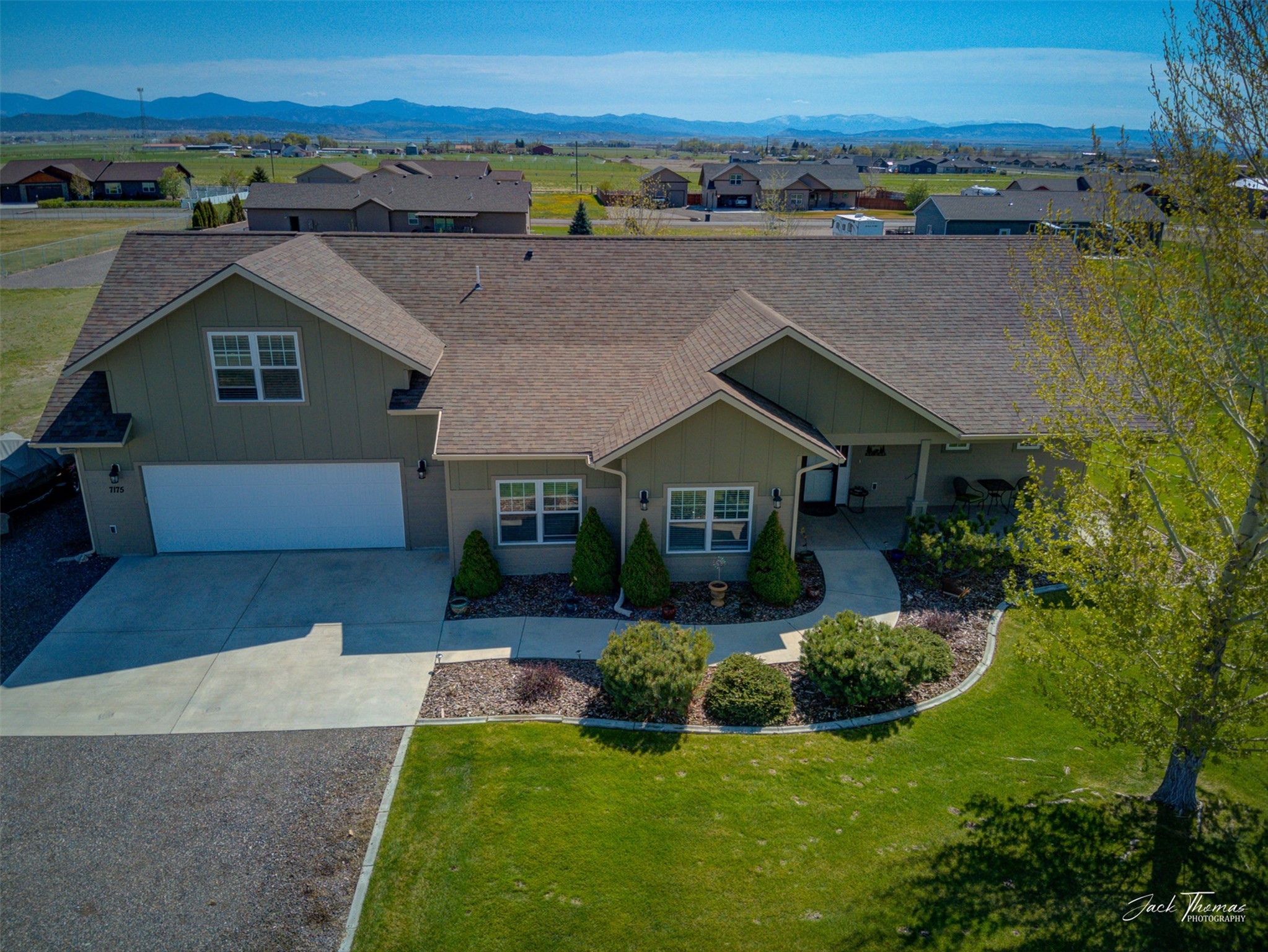 Helena, Montana 59602, United States, 3 Bedrooms Bedrooms, ,2 BathroomsBathrooms,Residential,Pending,128207