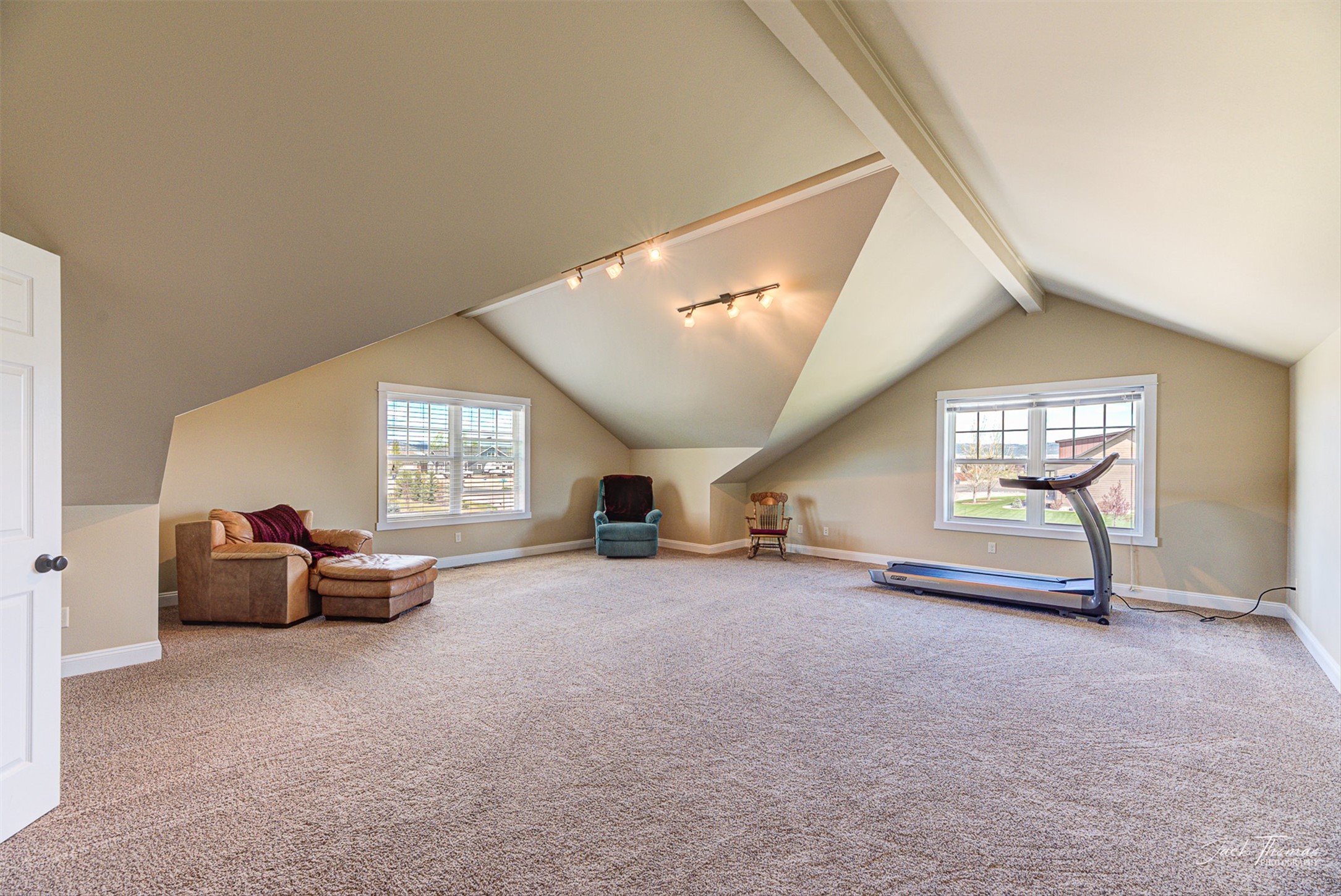 Helena, Montana 59602, United States, 3 Bedrooms Bedrooms, ,2 BathroomsBathrooms,Residential,Pending,128207