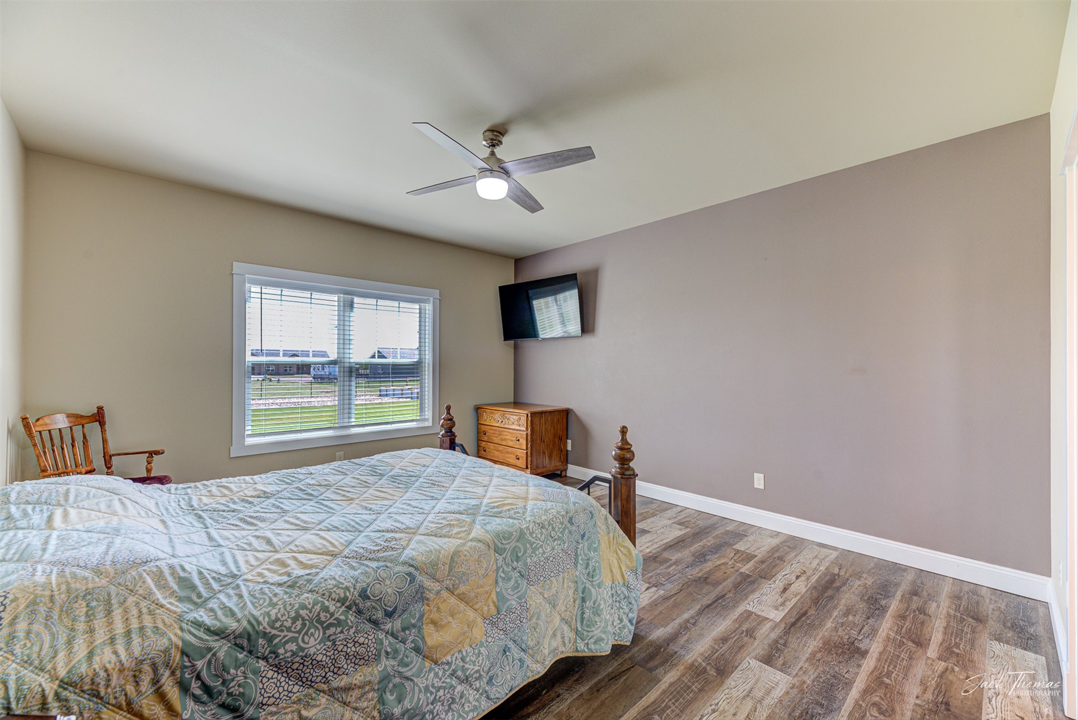 Helena, Montana 59602, United States, 3 Bedrooms Bedrooms, ,2 BathroomsBathrooms,Residential,Pending,128207