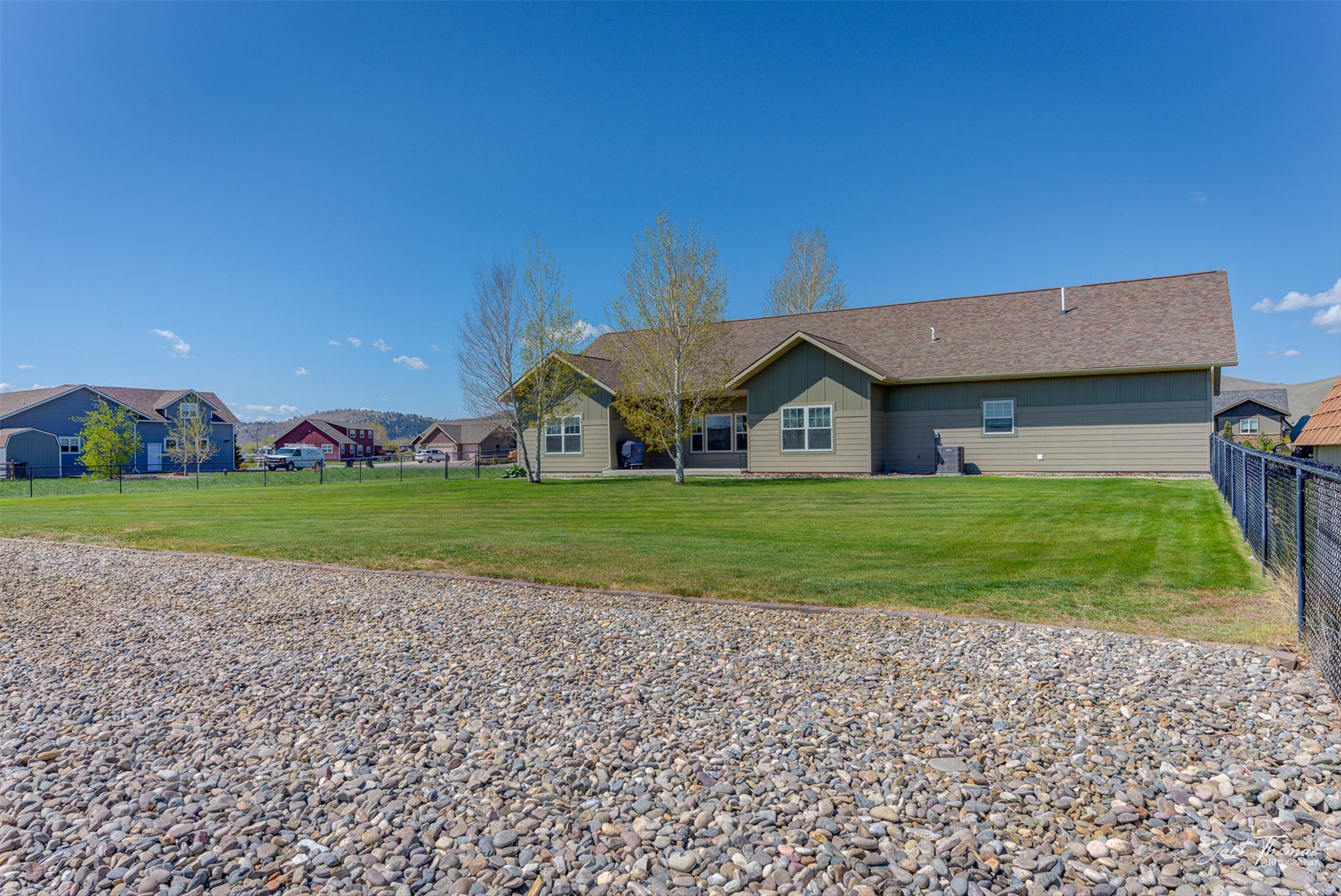 Helena, Montana 59602, United States, 3 Bedrooms Bedrooms, ,2 BathroomsBathrooms,Residential,Pending,128207