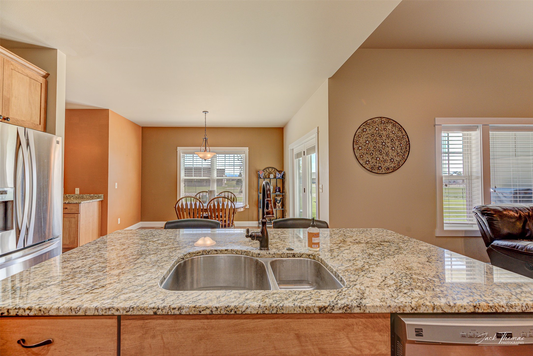 Helena, Montana 59602, United States, 3 Bedrooms Bedrooms, ,2 BathroomsBathrooms,Residential,Pending,128207