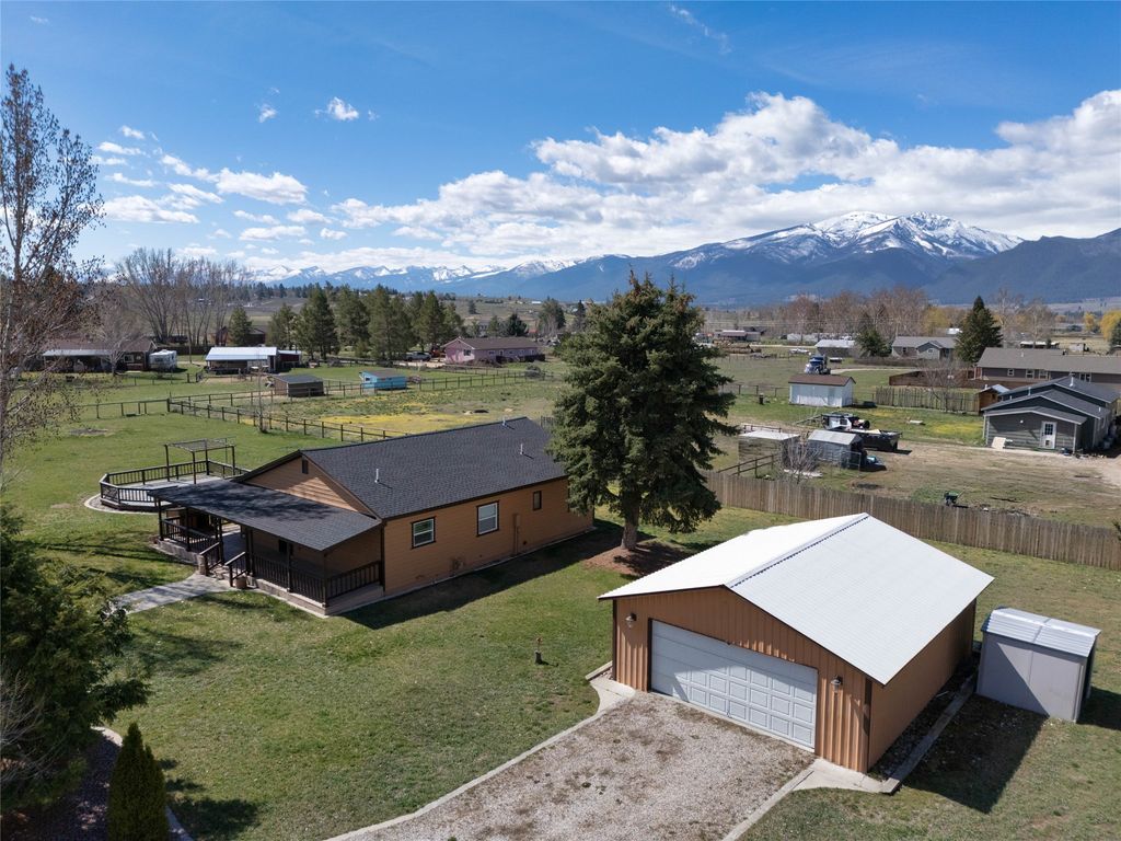 Photo of 627 Folly Lane, Stevensville, MT 59870 (MLS # 30069420)