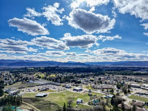Tiny photo for 95 Village Loop #4, Kalispell, MT 59901 (MLS # 30067425)