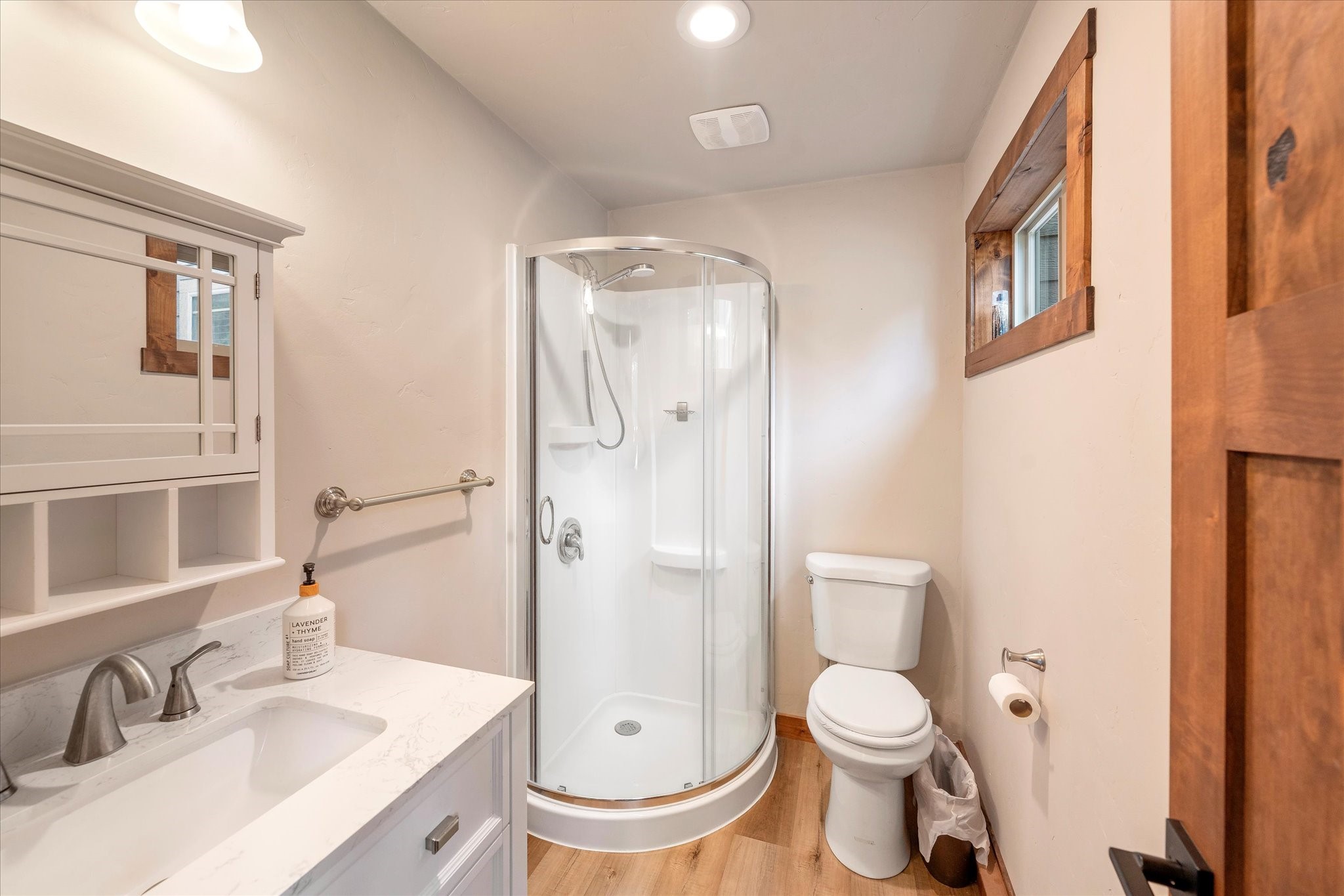 Bigfork, Montana 59911, United States, 6 Bedrooms Bedrooms, ,4 BathroomsBathrooms,Residential,Pending,56263