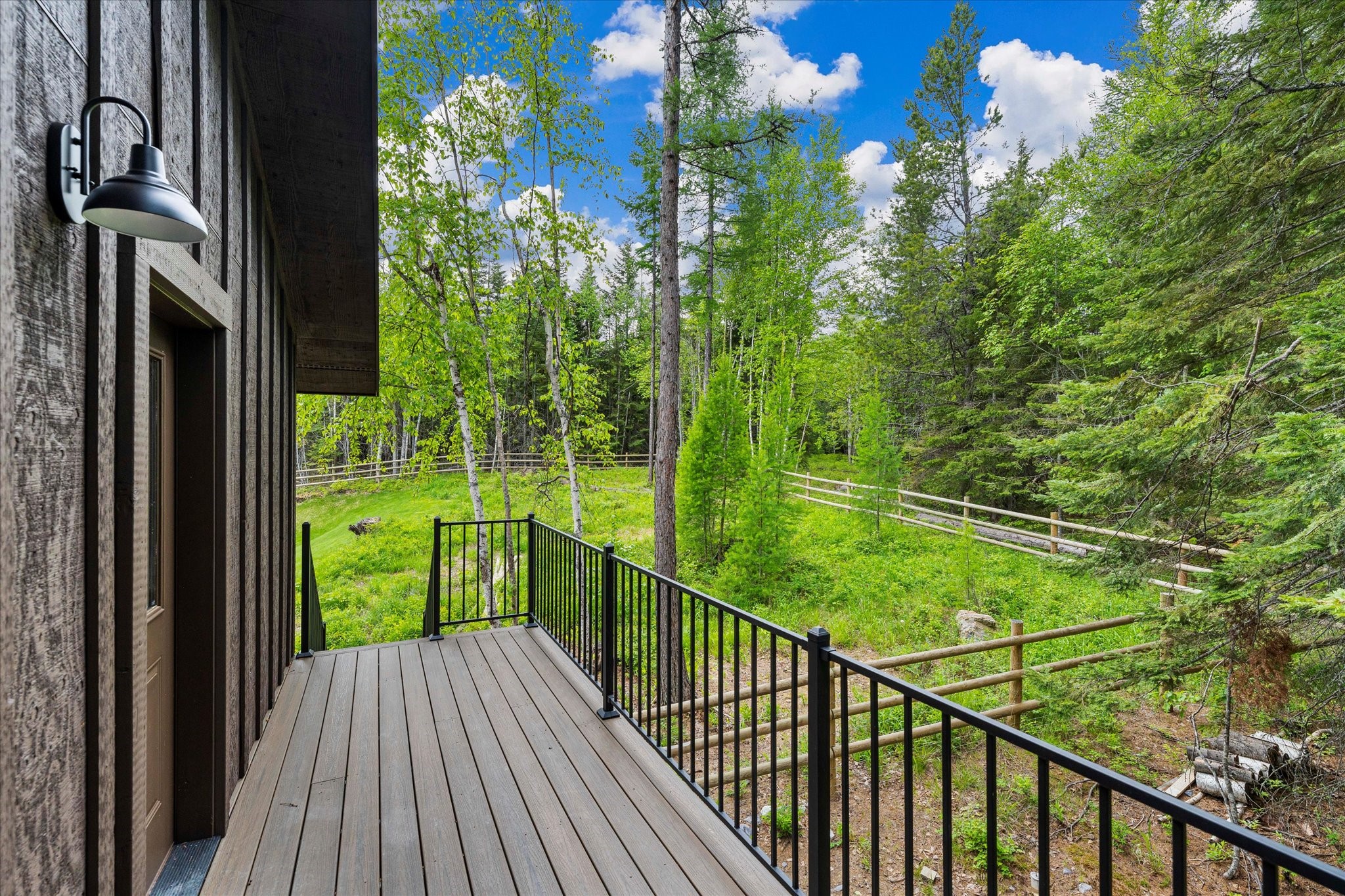 Bigfork, Montana 59911, United States, 6 Bedrooms Bedrooms, ,4 BathroomsBathrooms,Residential,Pending,56263