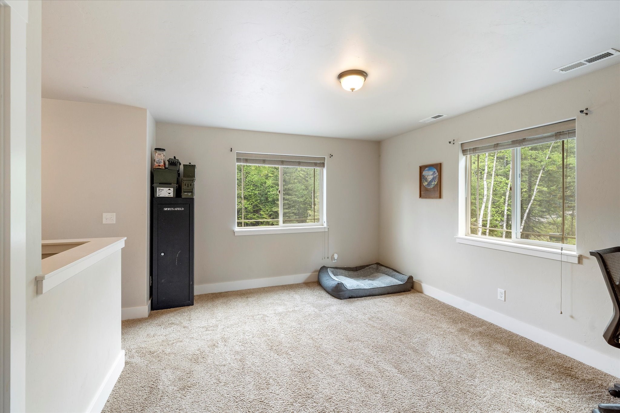 Bigfork, Montana 59911, United States, 6 Bedrooms Bedrooms, ,4 BathroomsBathrooms,Residential,Pending,56263