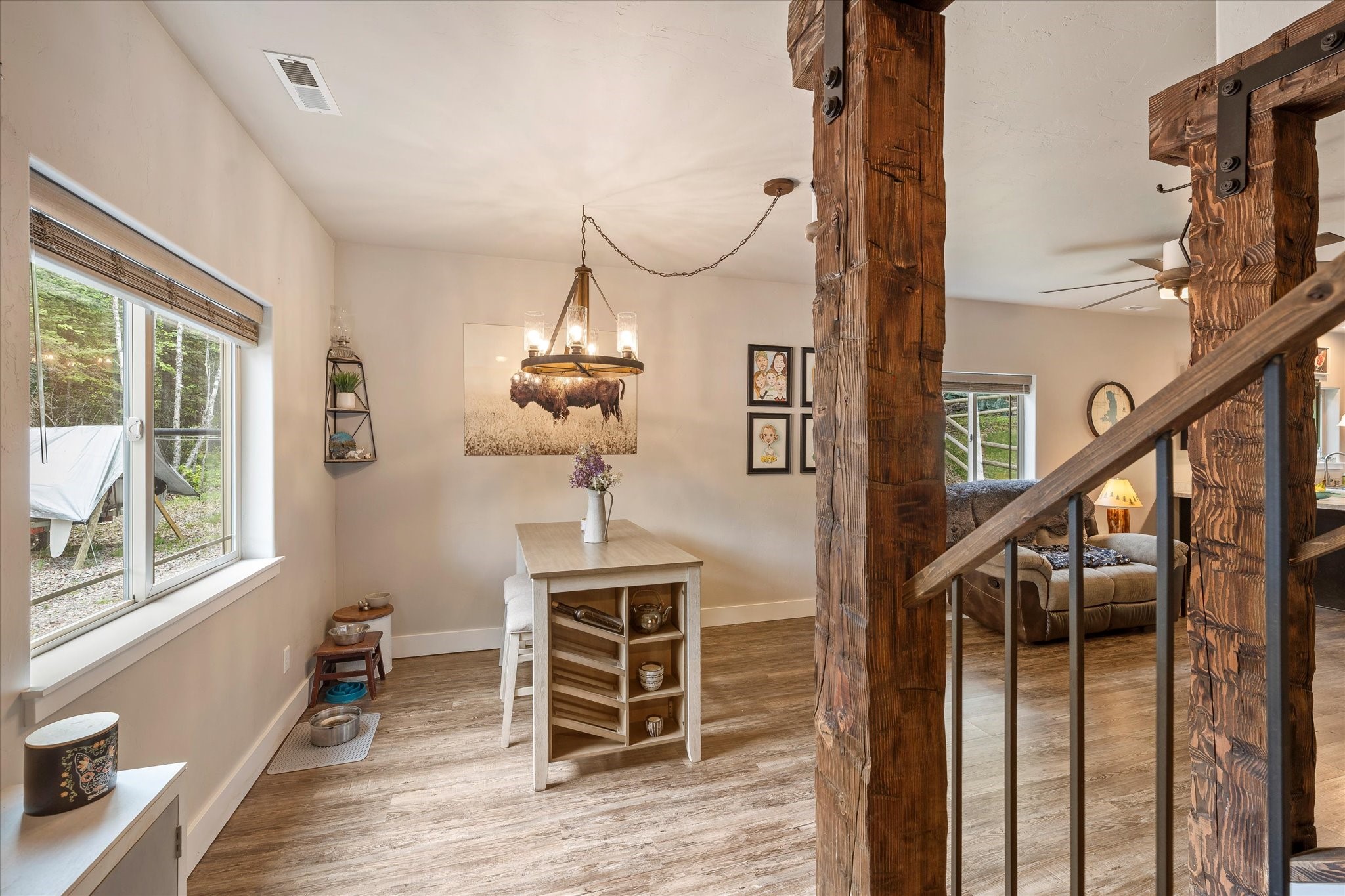 Bigfork, Montana 59911, United States, 6 Bedrooms Bedrooms, ,4 BathroomsBathrooms,Residential,Pending,56263