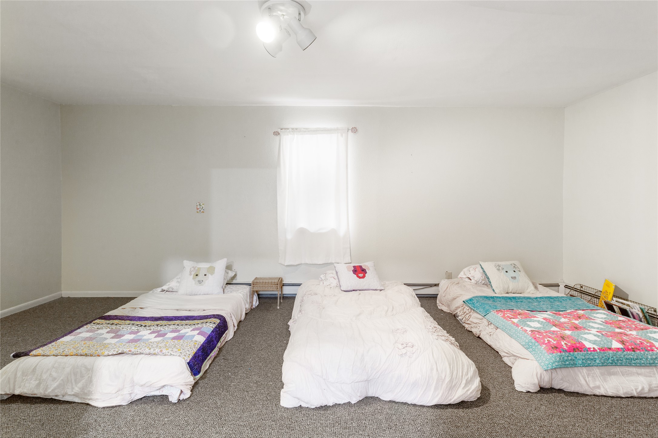 Butte, Montana 59701, United States, 5 Bedrooms Bedrooms, ,3 BathroomsBathrooms,Residential,Pending,43795