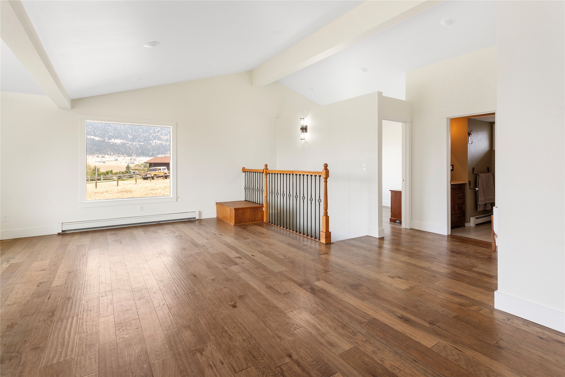 Butte, Montana 59701, United States, 5 Bedrooms Bedrooms, ,3 BathroomsBathrooms,Residential,Pending,43795