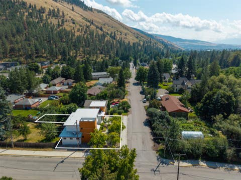 Tiny photo for 2250 Raymond Avenue, Missoula, MT 59801 (MLS # 30076594)