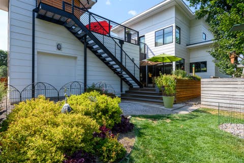 Tiny photo for 2250 Raymond Avenue, Missoula, MT 59801 (MLS # 30076594)