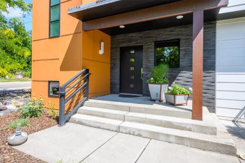 Tiny photo for 2250 Raymond Avenue, Missoula, MT 59801 (MLS # 30076594)