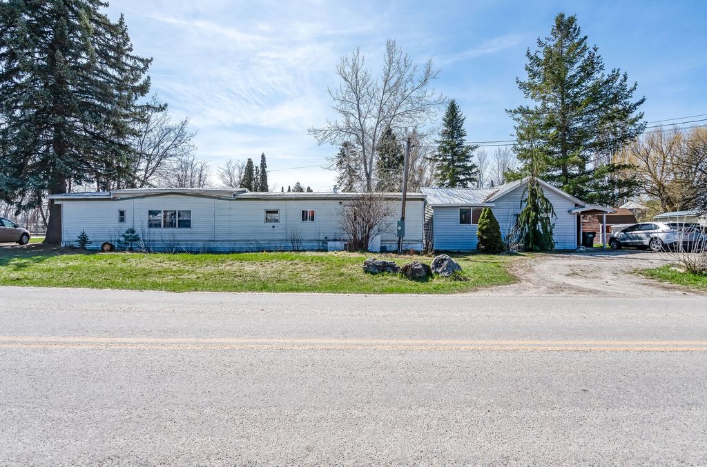 Photo of 560 Solberg Drive, Kalispell, MT 59901 (MLS # 30068220)