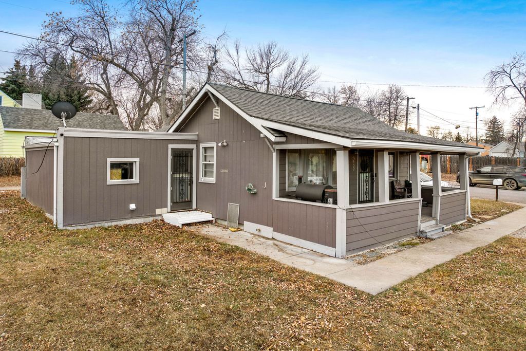 Photo of 3400 2nd Avenue N, Great Falls, MT 59401 (MLS # 30064060)
