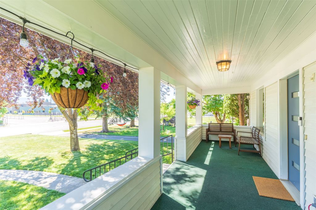 Photo of 540 Pine Avenue, Whitefish, MT 59937 (MLS # 30073142)