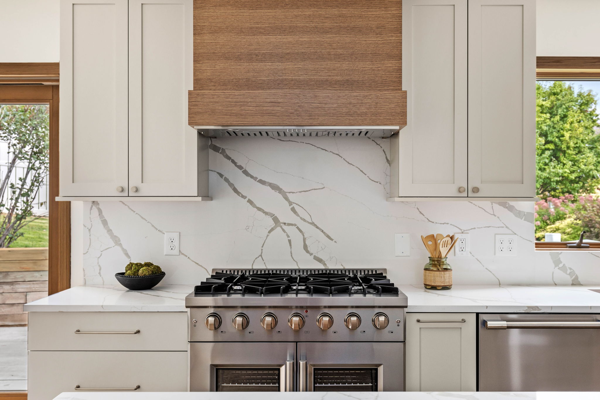 1905 Centennial Drive