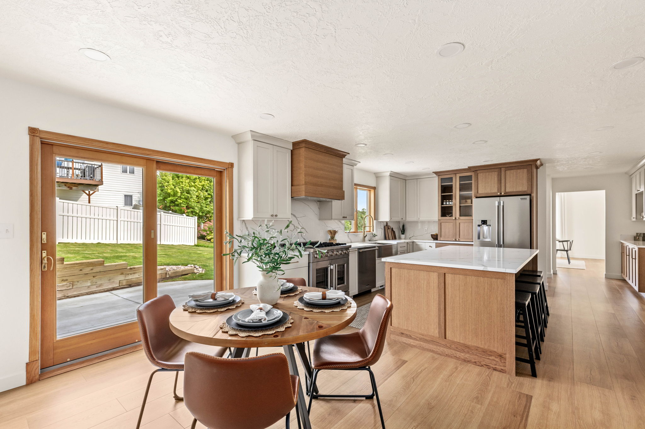 1905 Centennial Drive