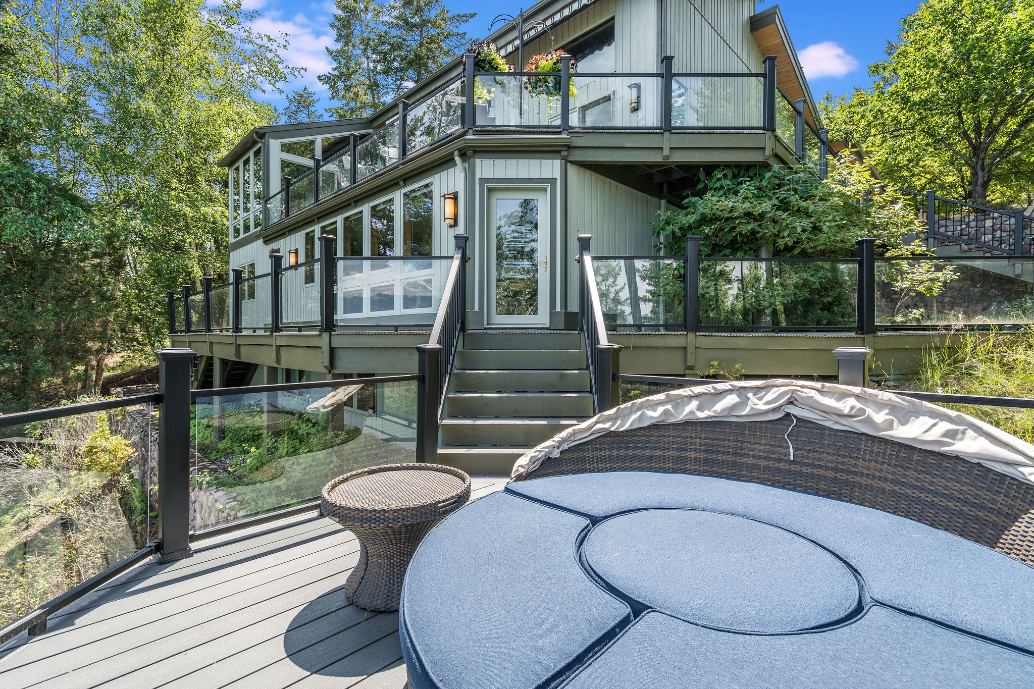 953 Angel Point Road