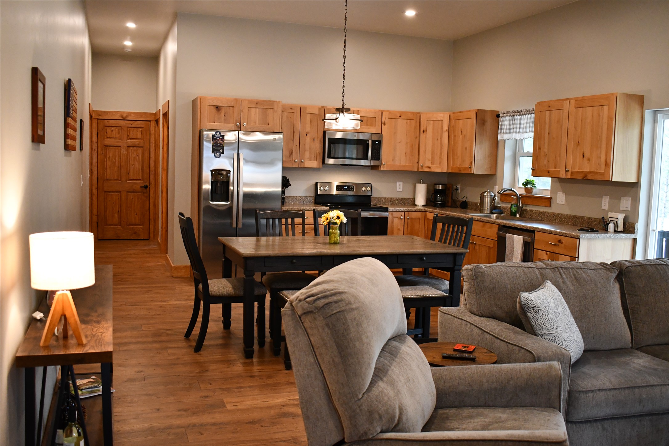 545 Whispering Pines