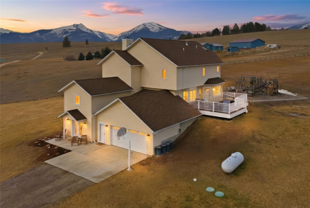Photo of 596 Ravenwood Drive, Stevensville, MT 59870 (MLS # 30065152)