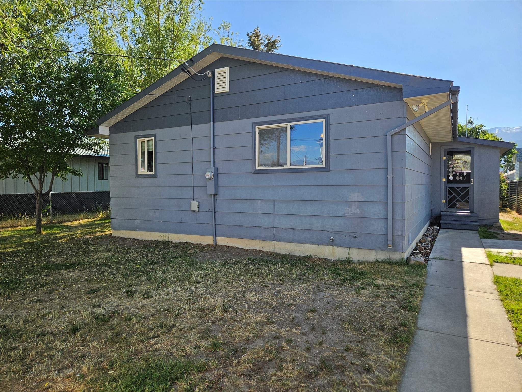180 A Street N
