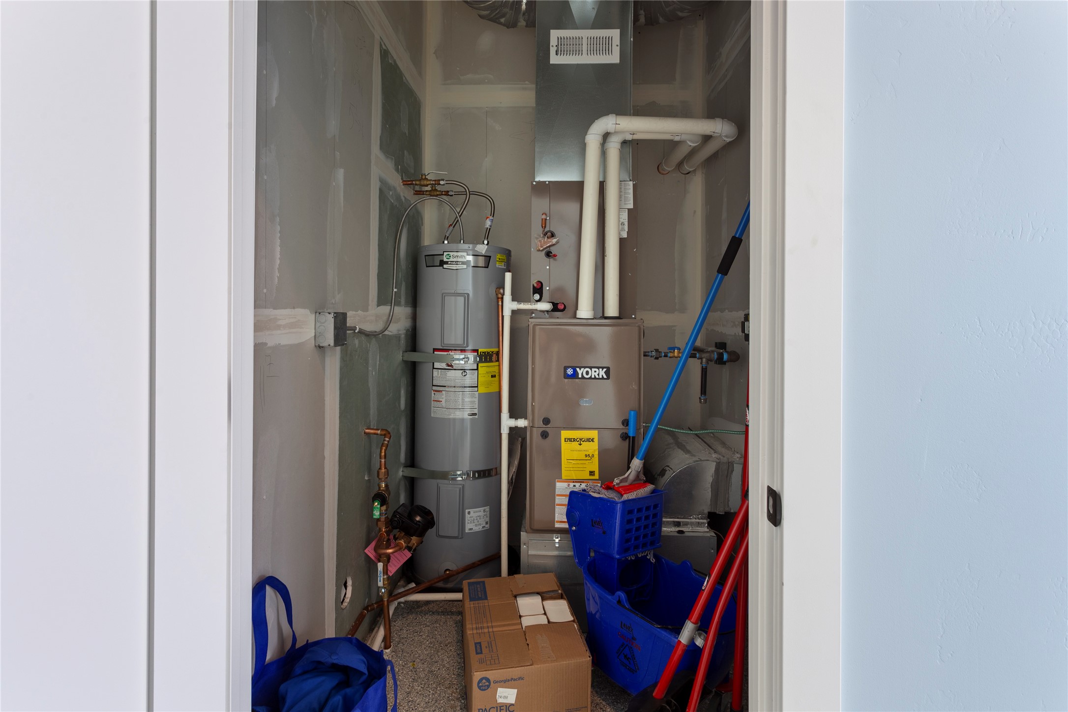 Butte, Montana 59701, United States, ,1 BathroomBathrooms,Residential,Active,35242