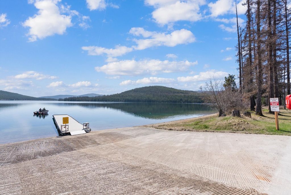Photo of 1034 View Ridge, Marion, MT 59925 (MLS # 30067521)