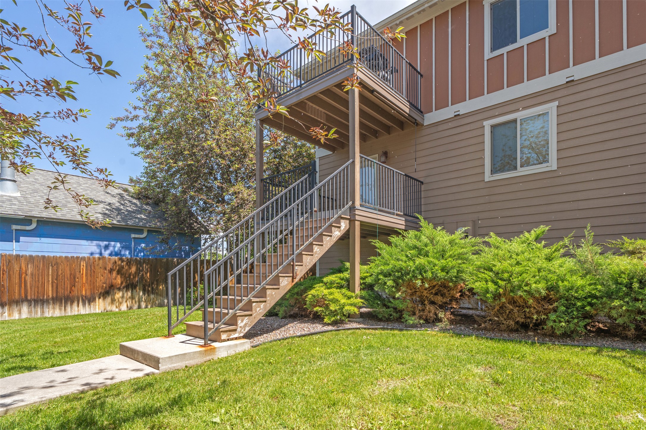 1105 Stephens Avenue 3-B