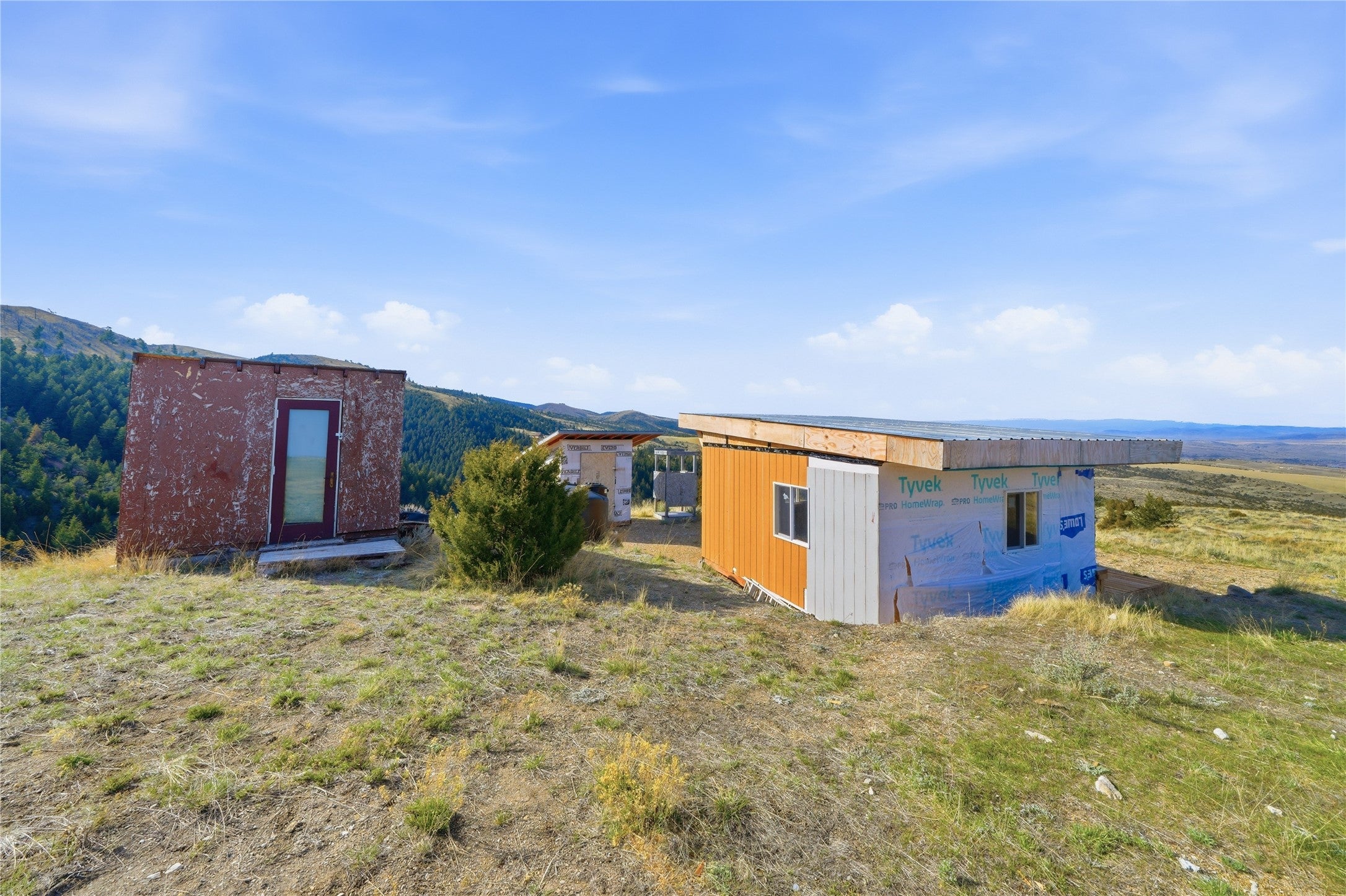 112 Lone Wolf Trail