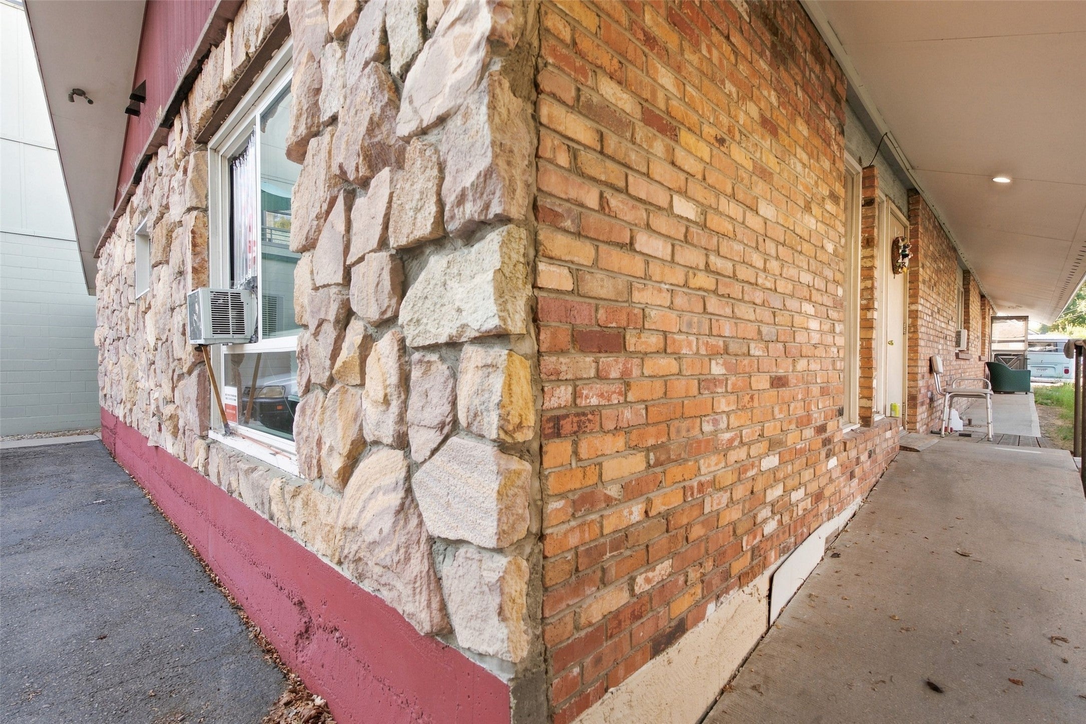 1111 S 3rd Street W