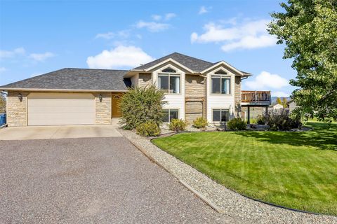 Photo of 2710 Lifestyle Lane, Helena, MT 59602 (MLS # 30059913)