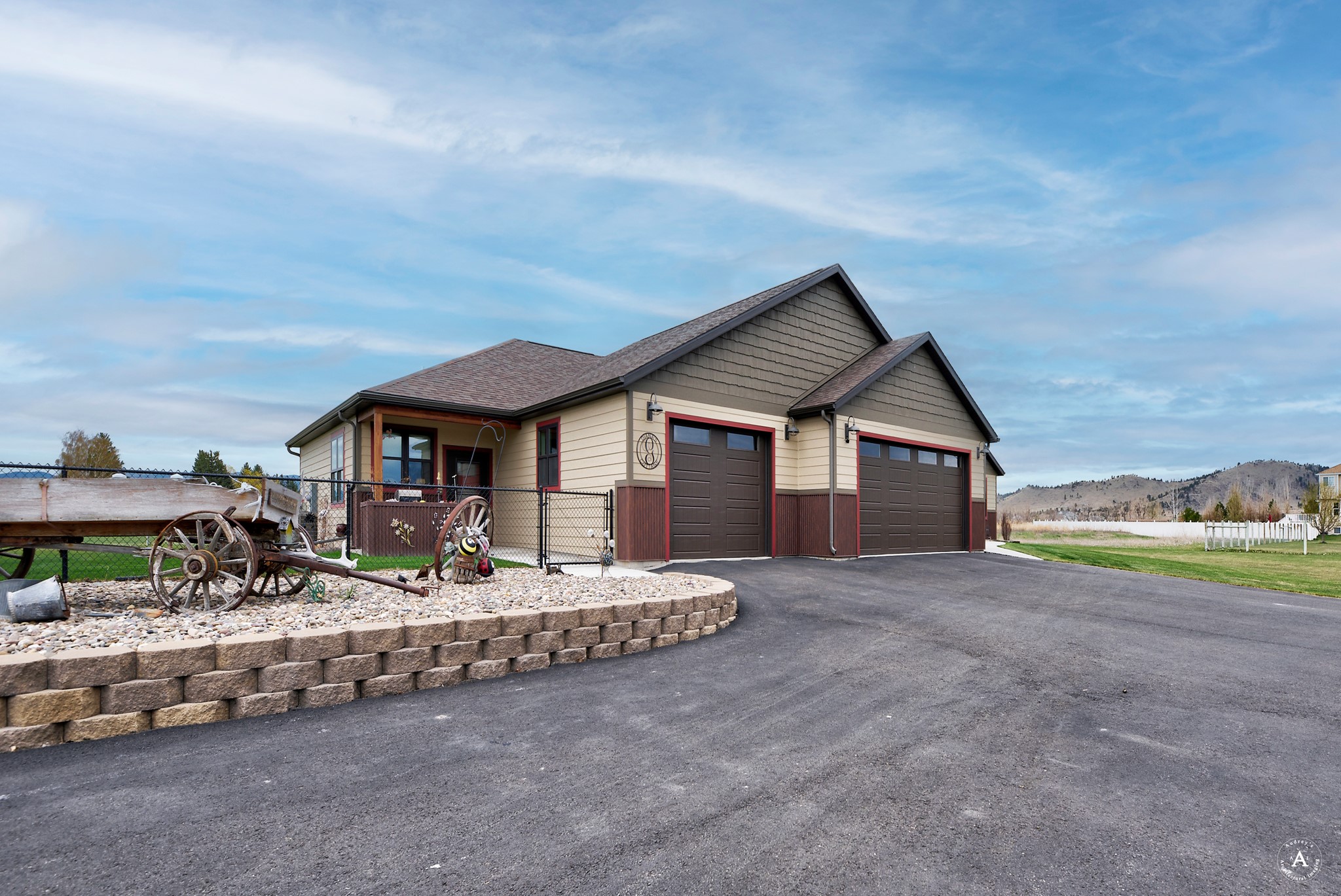 1199 Crestwood Lane